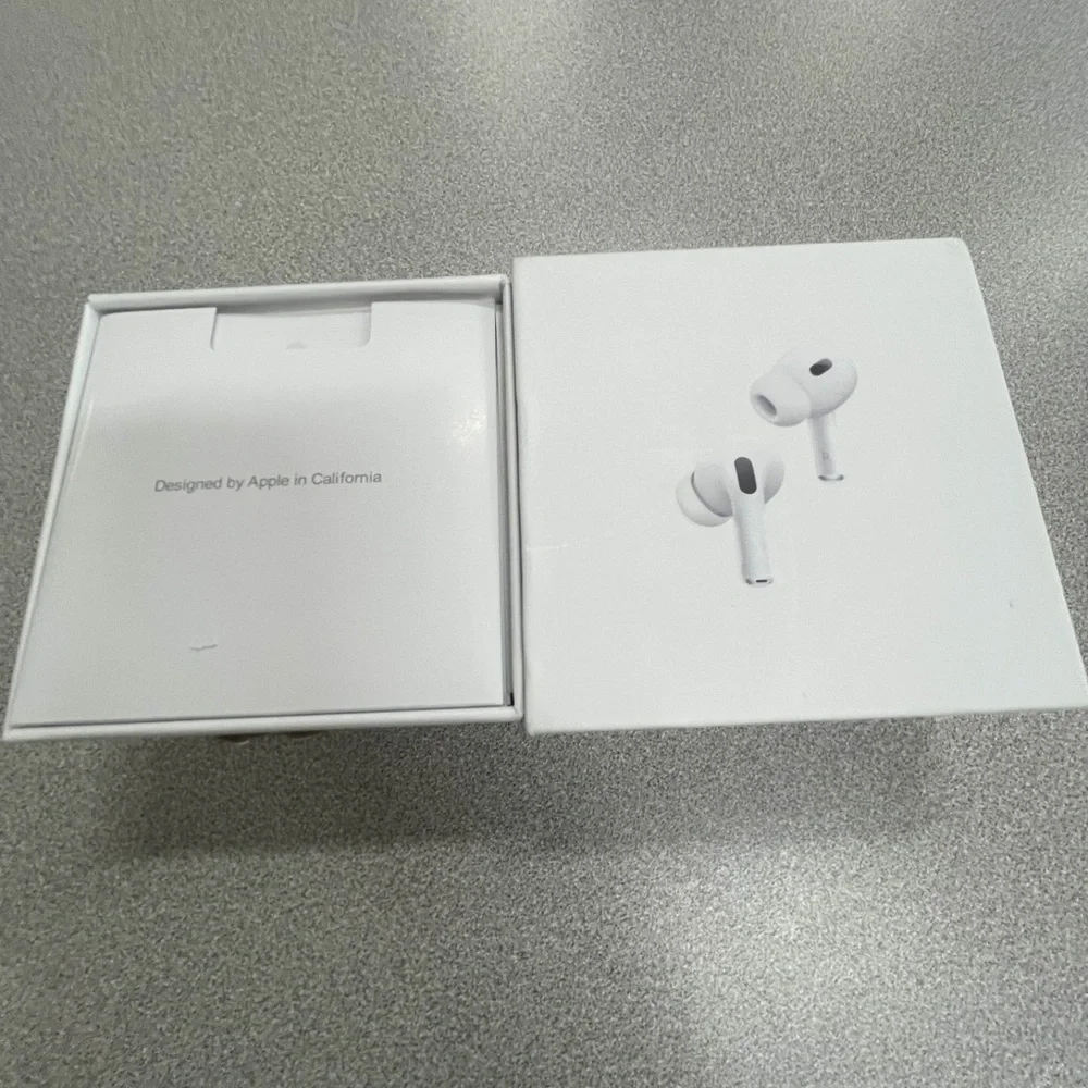 Apple AirPods Pro - White
